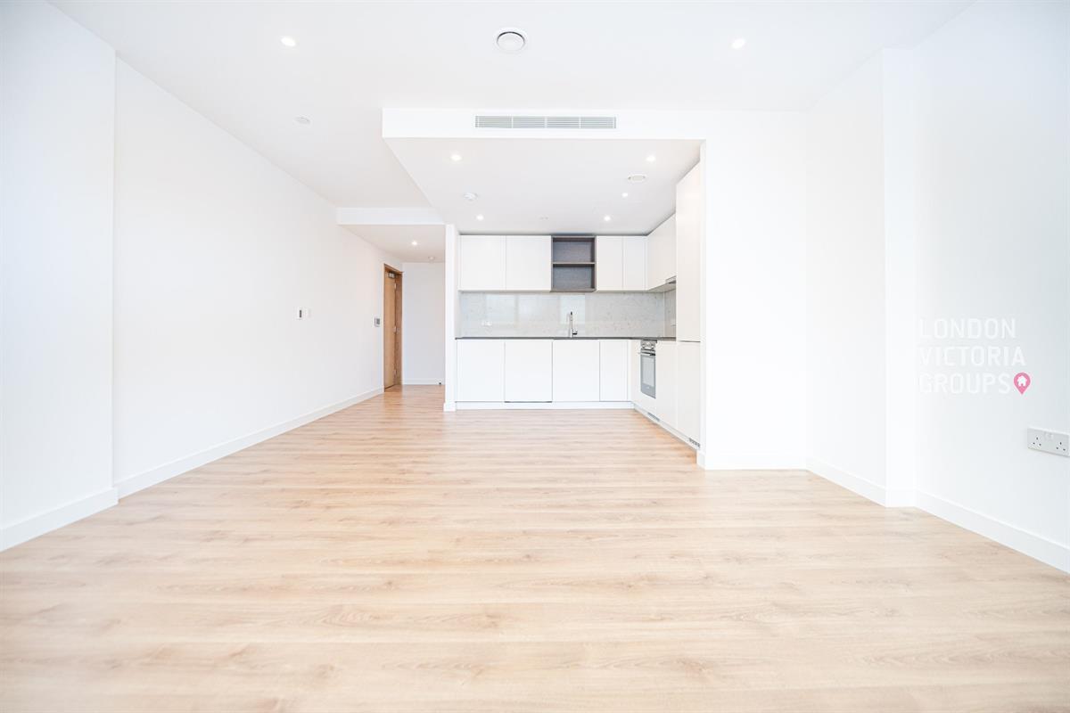1 bed property in Marsh Wall, London